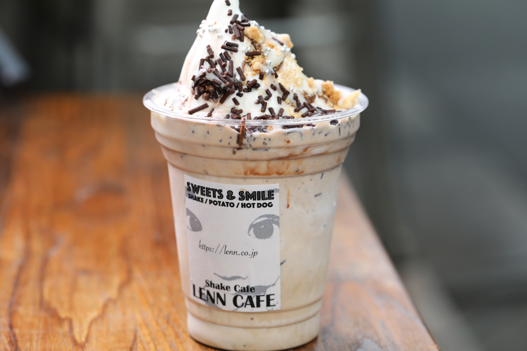 レンカフェ「カフェモカクッキーバナナシェイク（Coffee Chocolate Cookie Banana Shake）」LENN CAFE3
