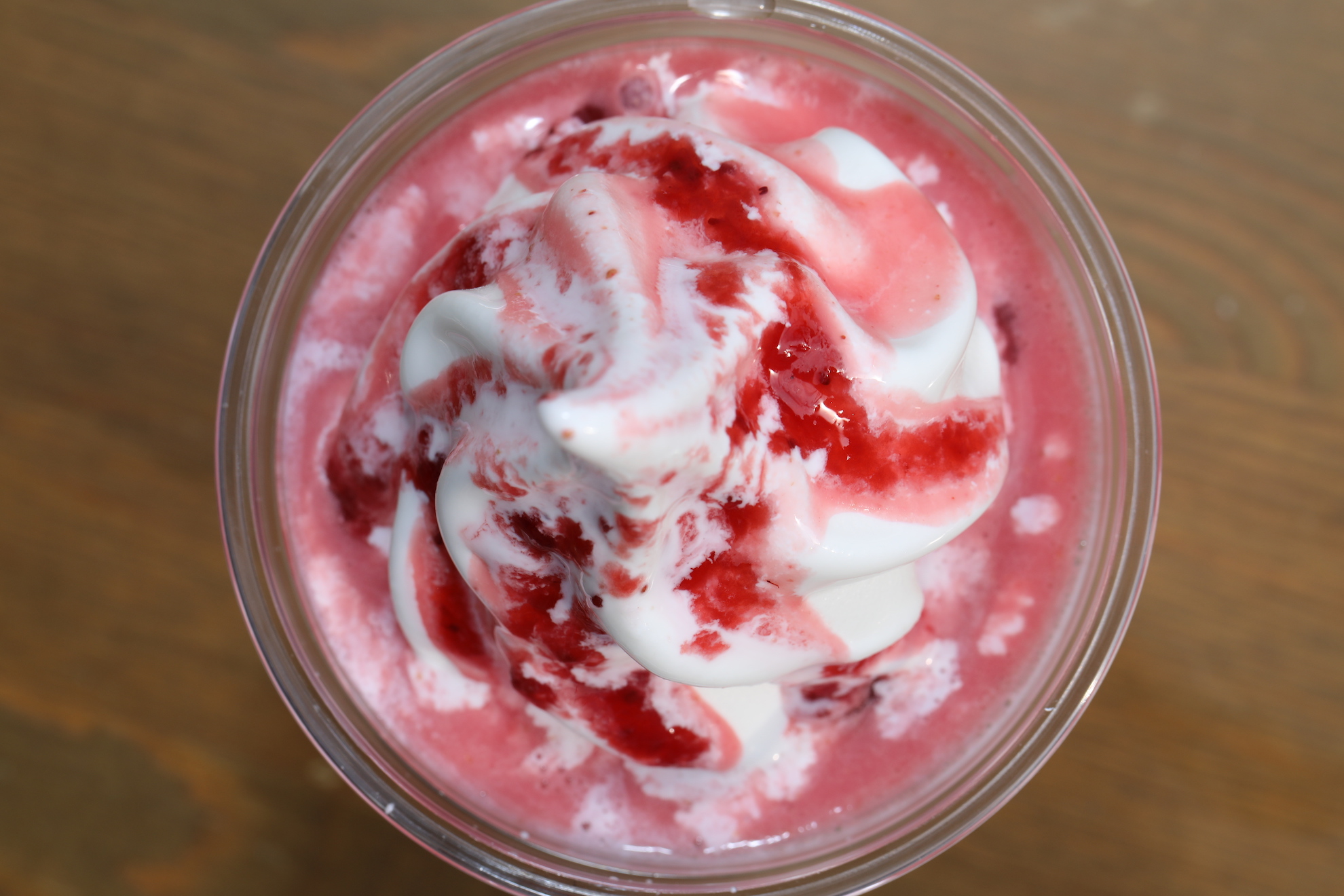 生イチゴヨーグルトシェイク（Strawberry Yogurt Shake）2